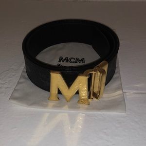 MCM Reversible Belt Black with dust bag and original tag.